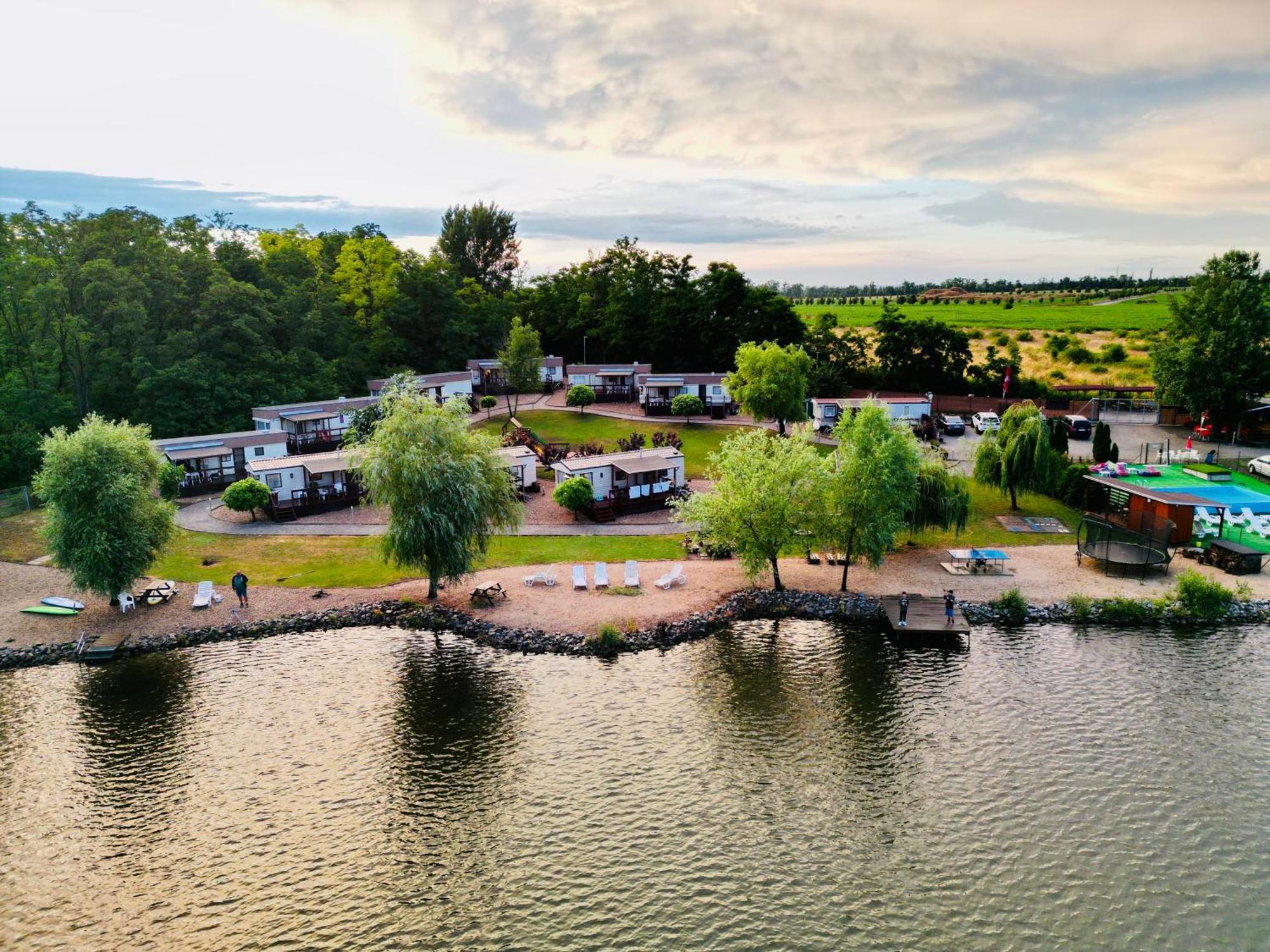 Panorama Garden Pasohlavky Villa Екстериор снимка